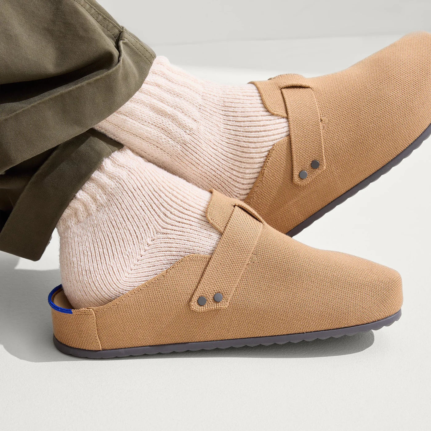 FLATREVE  The Men's Clog