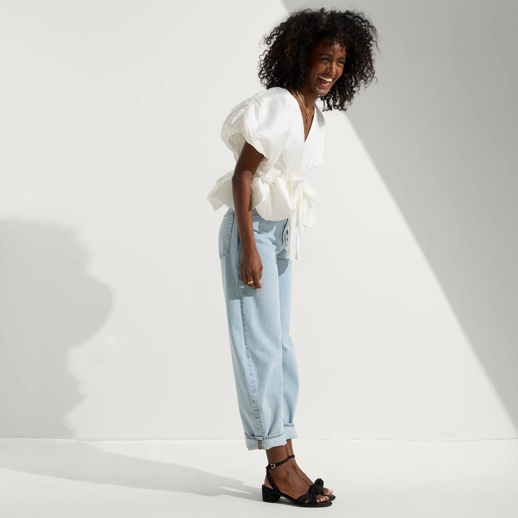 FLATREVE  The Knot Sandal