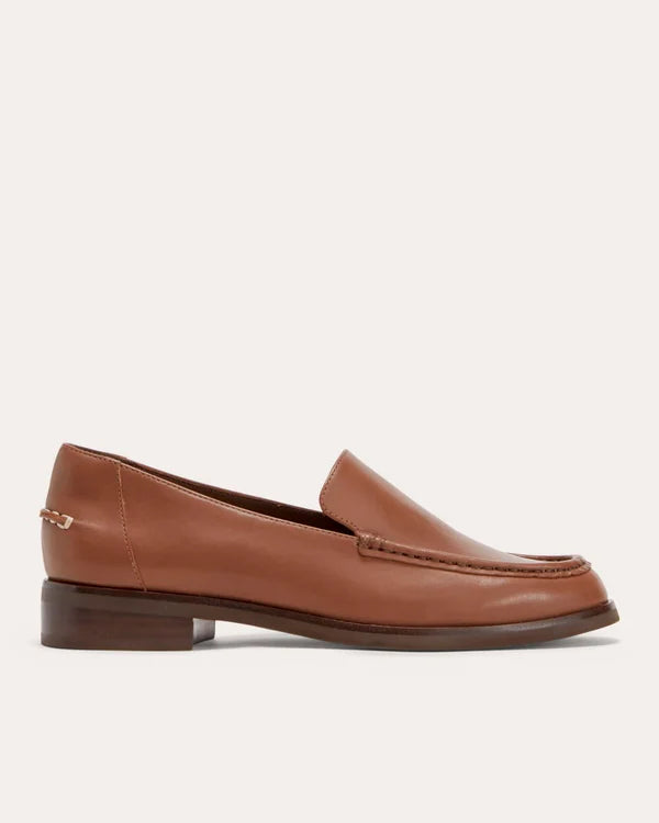 FLATREVE  The Modern Loafer