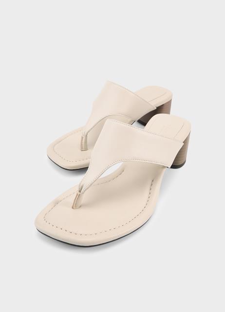 FLATREVE  low heels