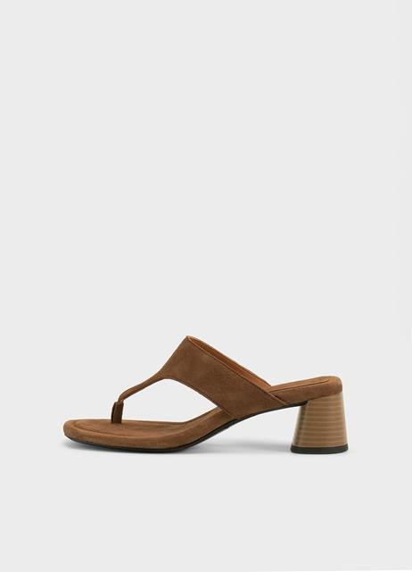 FLATREVE  low heels