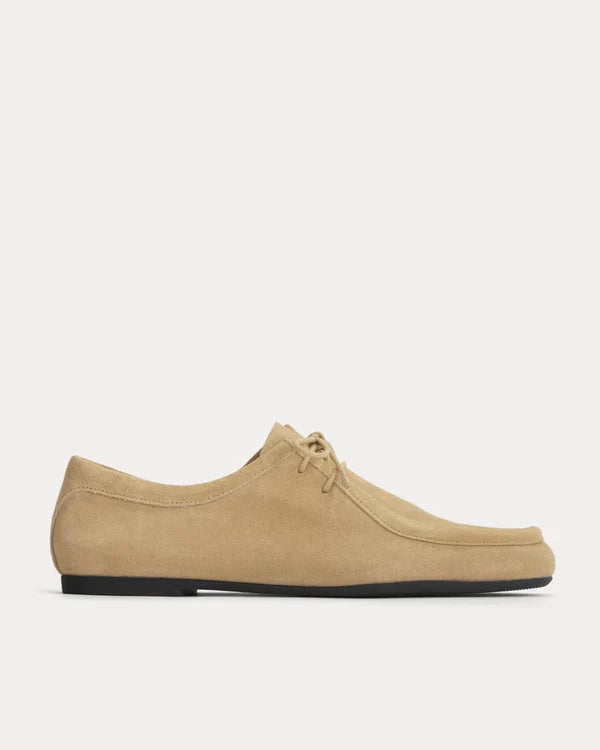 FLATREVE  Leather Lace-Up Shoe