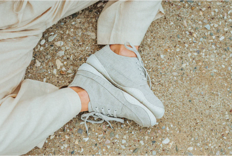 FLATREVE  sneaker